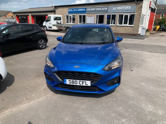 Ford Focus 0.0 hatchback Hatchback Petrol blue