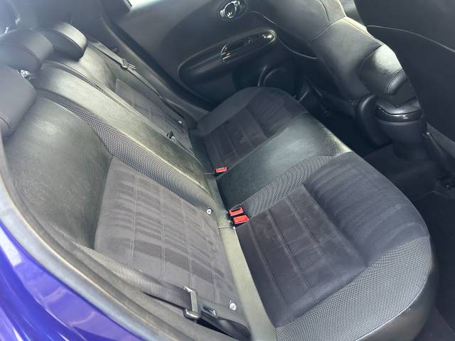 Nissan Juke 1.5 JUKE N-CONNECTA DCI Hatchback Diesel Blue