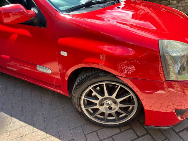 2006 Renault Clio 2.0 CLIO RENAULTSPT TROPHY182